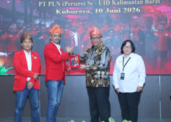 Wamenaker Tekankan Pentingnya Kemitraan Serikat Pekerja dan Manajemen PLN