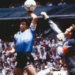 Maradona Guncang Dunia dengan Gol Tangan Tuhan, Sebuah Kontroversi yang Tak Pernah Terlupakan 3 Maradona Guncang Dunia dengan Gol Tangan Tuhan, Sebuah Kontroversi yang Tak Pernah Terlupakan