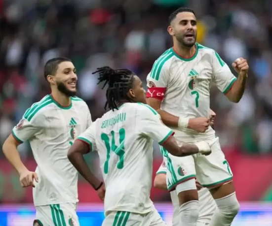 Aljazair Amankan Tiga Poin Perdana, Taklukan Yordania 2-1 1 Aljazair Amankan Tiga Poin Perdana, Taklukan Yordania 2-1