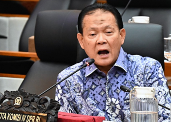 Ilegal Fishing Masih Marak, DPR Minta Tindakan Tegas 6 Ilegal Fishing Masih Marak, DPR Minta Tindakan Tegas